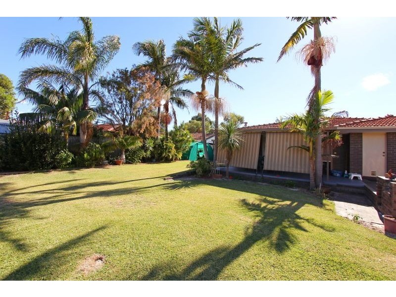 25 Salamander Street, Dianella WA 6059