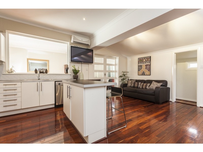 14 Grosvenor Road, Bayswater WA 6053