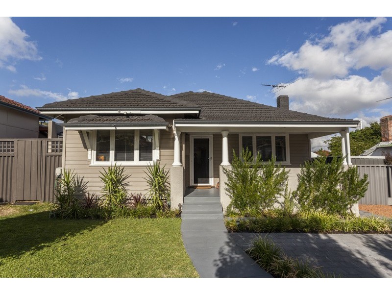 14 Grosvenor Road, Bayswater WA 6053