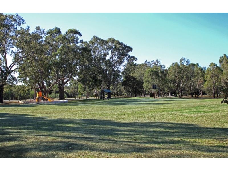 12A Hyland Street, Bassendean WA 6054