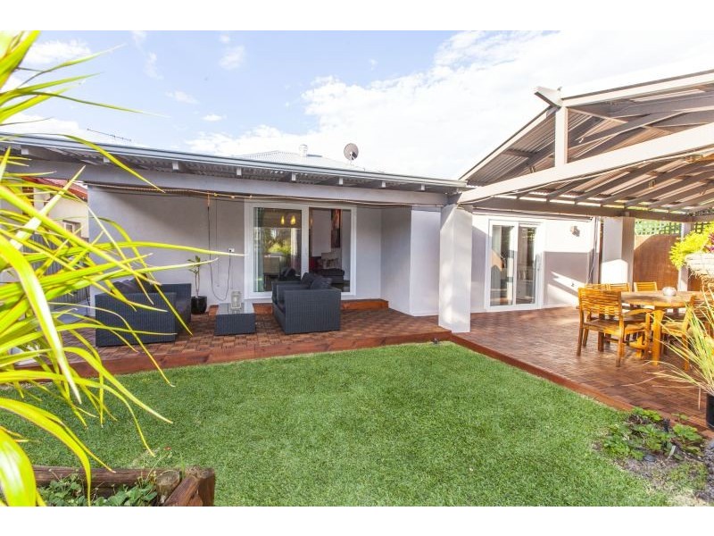 355 Crawford Road, Inglewood WA 6052