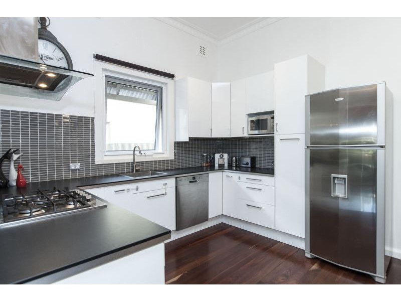 355 Crawford Road, Inglewood WA 6052