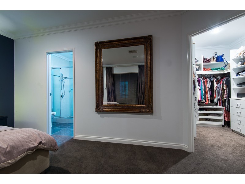 2/33 Second Avenue, Kensington WA 6151