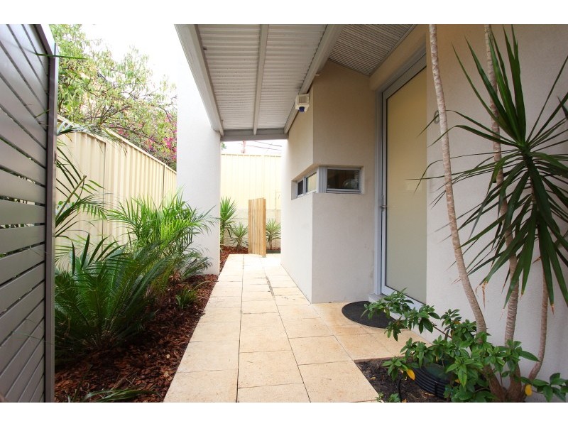 6/135 Loftus Street, Leederville WA 6007