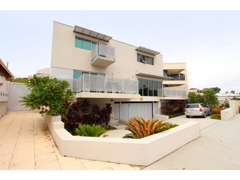 6/135 Loftus Street, Leederville WA 6007
