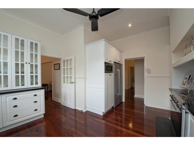 25 Slade Street, Bayswater WA 6053