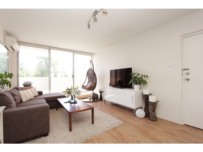 90/12 Wall Street, Maylands WA 6051