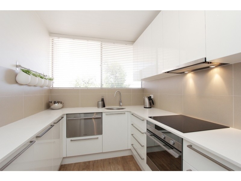 90/12 Wall Street, Maylands WA 6051