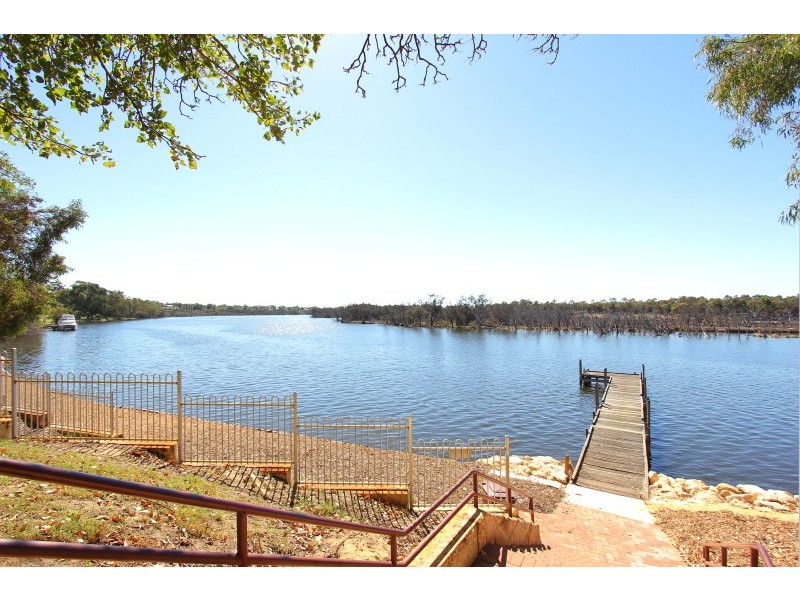 90/12 Wall Street, Maylands WA 6051