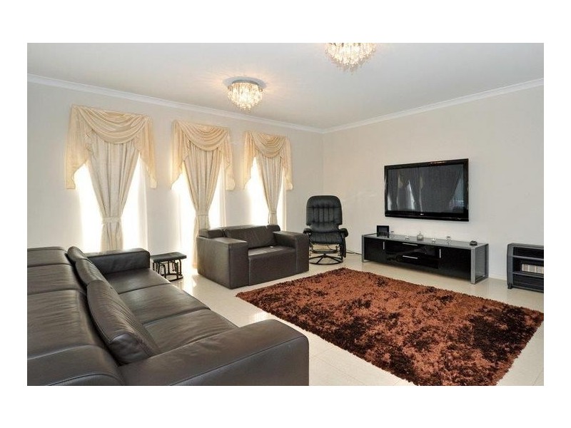 28 Boulton Street, Dianella WA 6059