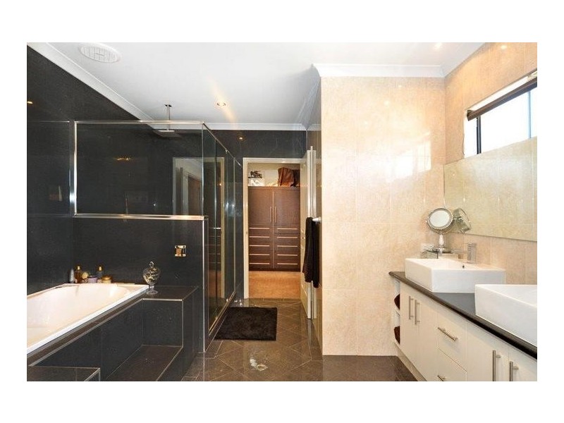 28 Boulton Street, Dianella WA 6059