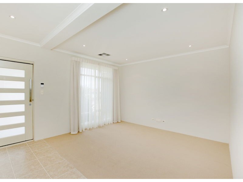 9 Colgoola Brace, Bassendean WA 6054