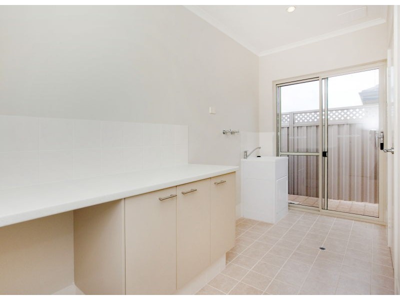 9 Colgoola Brace, Bassendean WA 6054