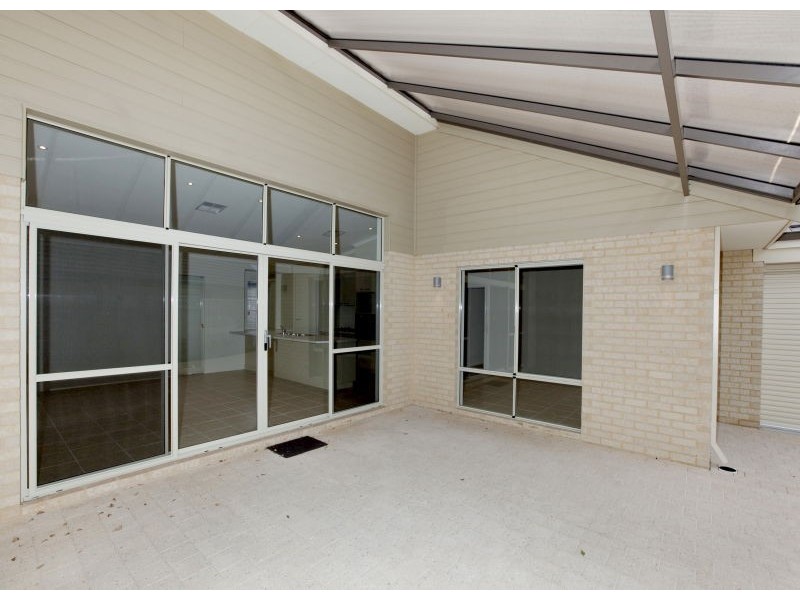 9 Colgoola Brace, Bassendean WA 6054