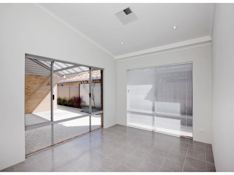 63 Prospector Loop, Bassendean WA 6054