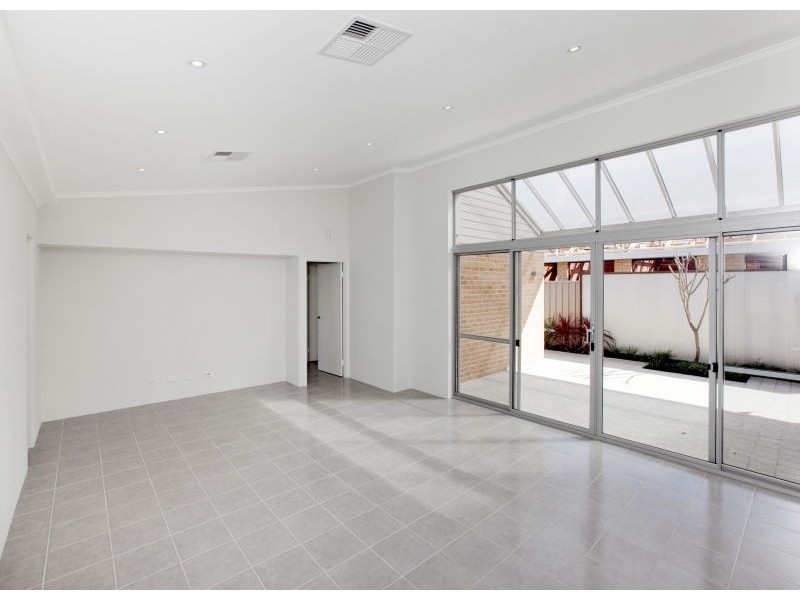 63 Prospector Loop, Bassendean WA 6054