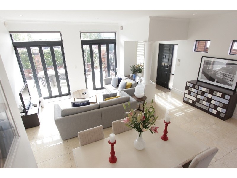 9 Edith Street, Highgate WA 6003