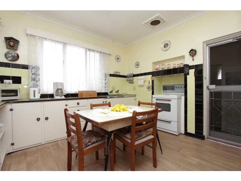 6 Croydon Street, Dianella WA 6059