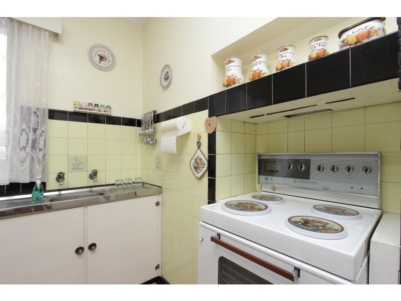 6 Croydon Street, Dianella WA 6059