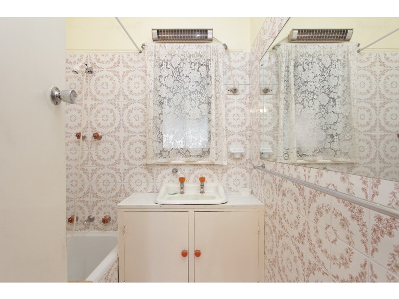 6 Croydon Street, Dianella WA 6059