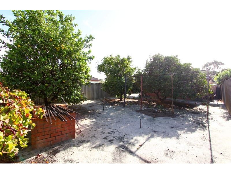 6 Croydon Street, Dianella WA 6059