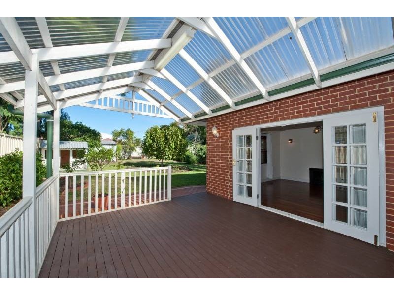 2 Wisbech Street, Bayswater WA 6053