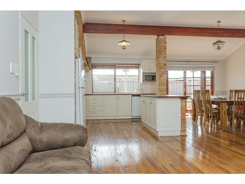 10 Frew Court, Bayswater WA 6053