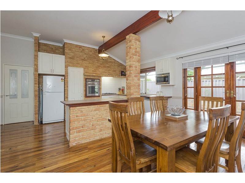 10 Frew Court, Bayswater WA 6053