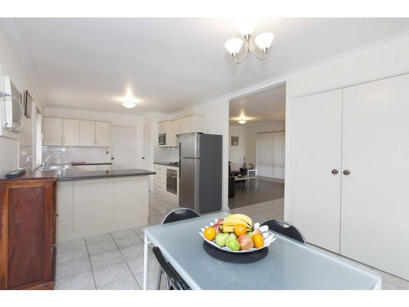 2/103 Epsom Avenue, Redcliffe WA 6104