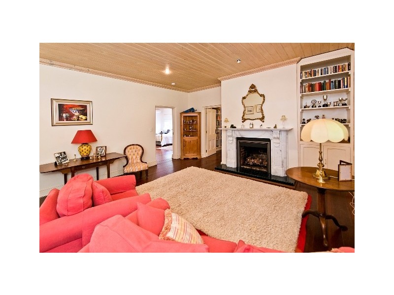 200 West Swan Road, Henley Brook WA 6055