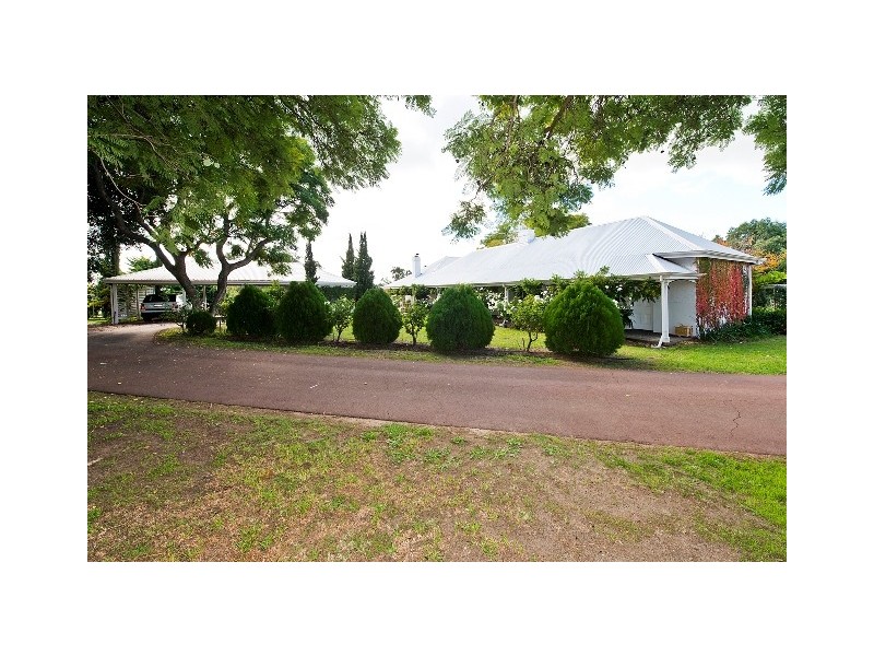 200 West Swan Road, Henley Brook WA 6055