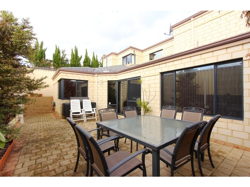 3/162C Moulden Avenue, Yokine WA 6060