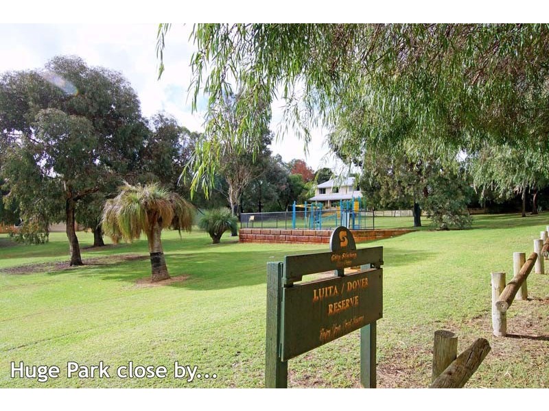 44 Stockdale Crescent, Wembley Downs WA 6019