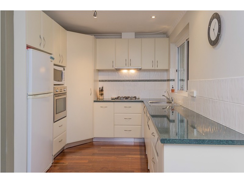 19 Donald Square, Bayswater WA 6053