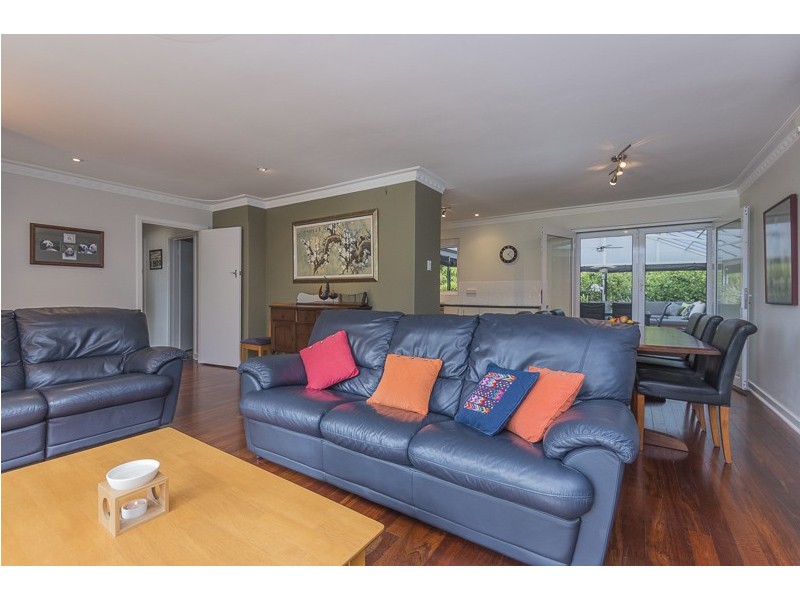 19 Donald Square, Bayswater WA 6053