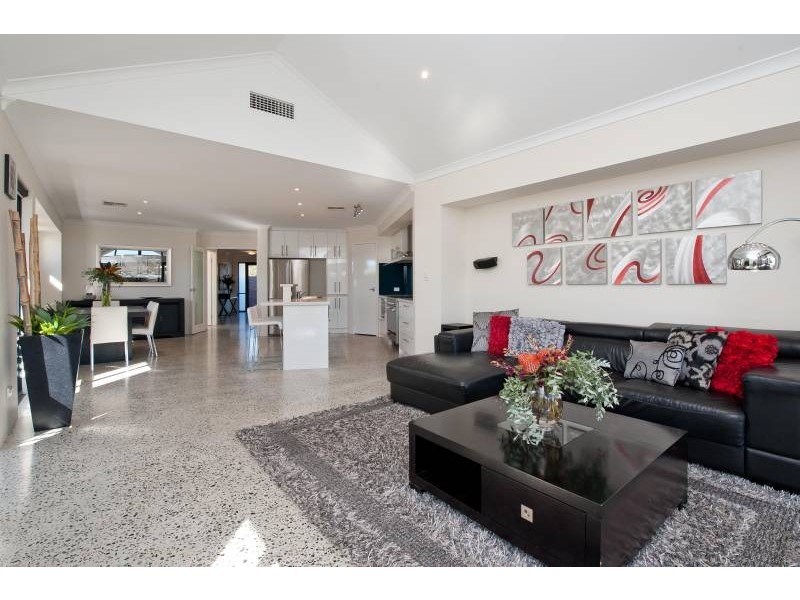 108 Stone Street, Bayswater WA 6053