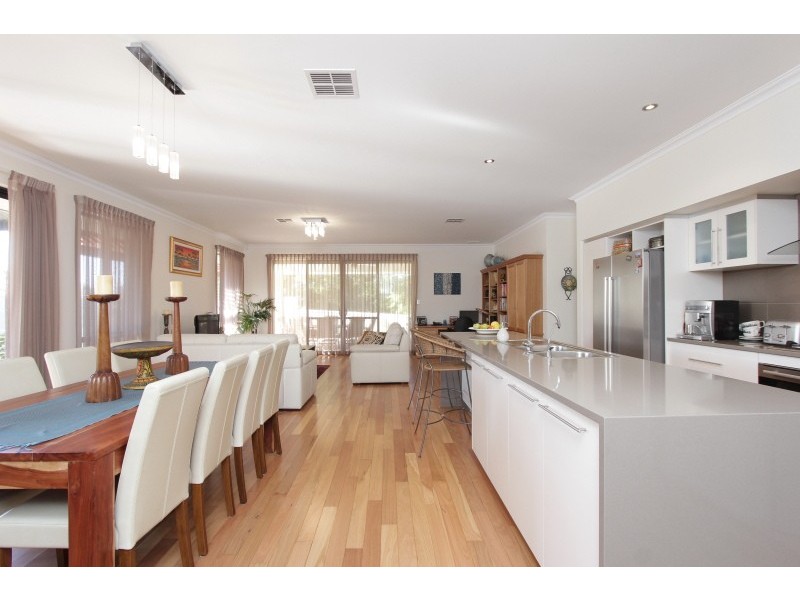 40 Salamander Street, Dianella WA 6059