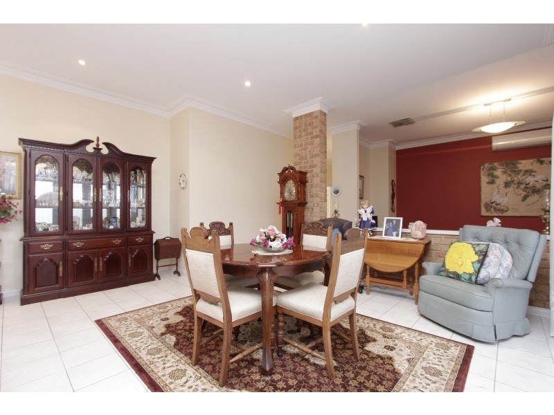 84 Glanton Way, Dianella WA 6059