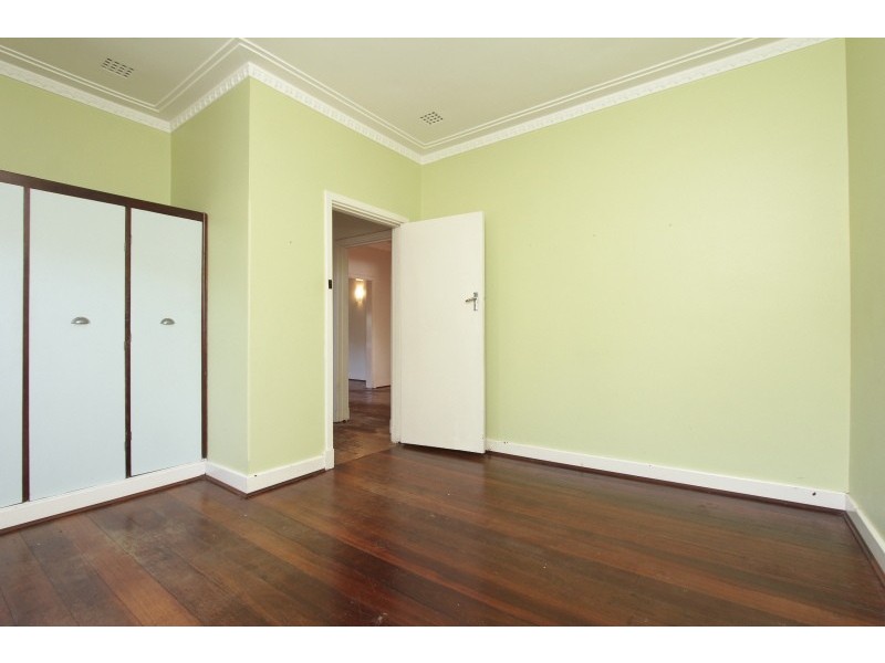 150 Flinders Street, Yokine WA 6060