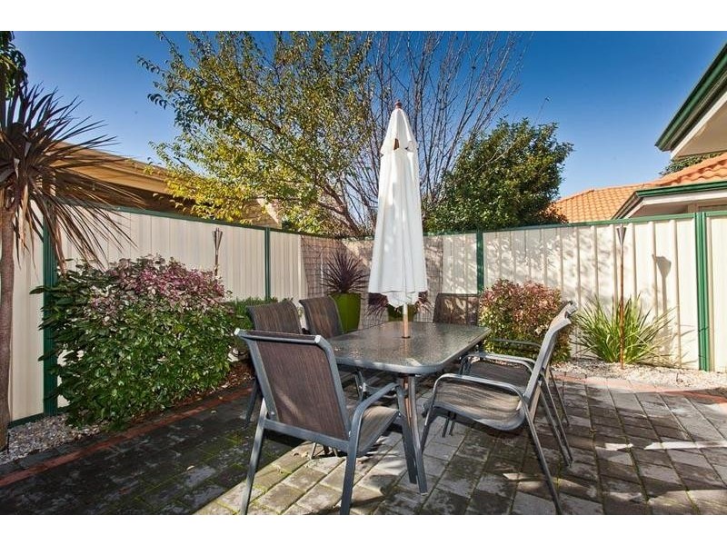 16 Harris Street, Carlisle WA 6101