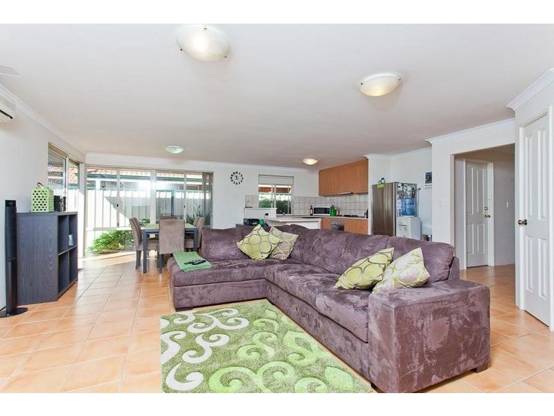 16 Harris Street, Carlisle WA 6101