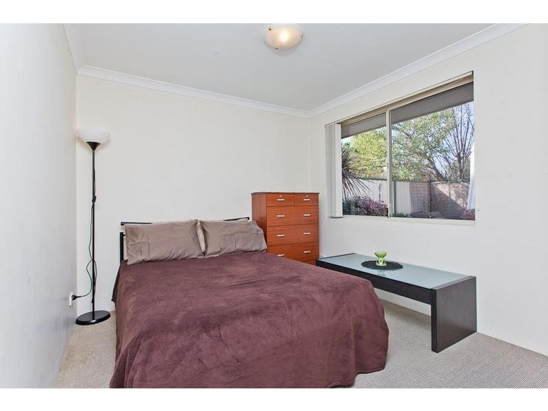 16 Harris Street, Carlisle WA 6101