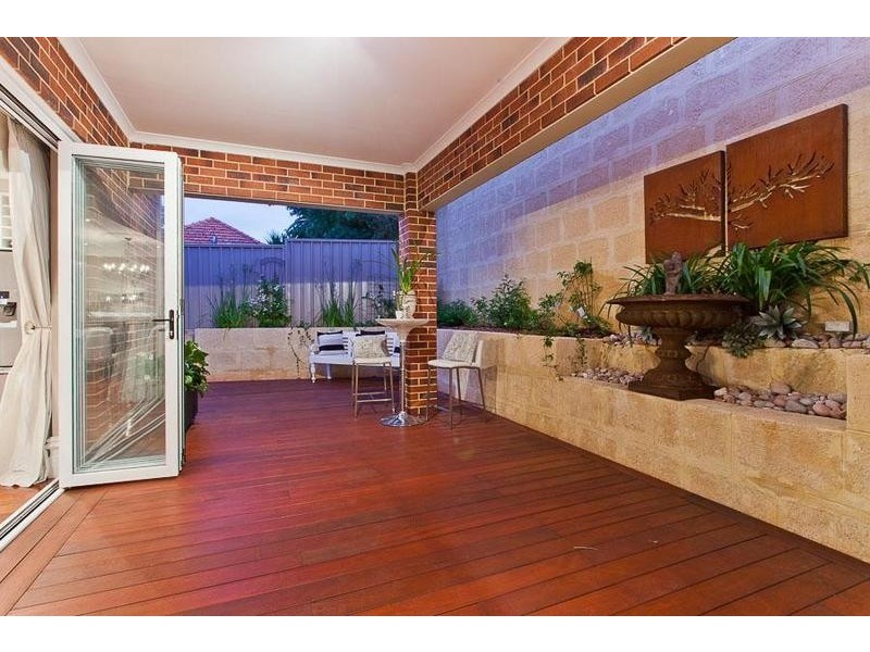 2 Thirlmere Road, Mount Lawley WA 6050