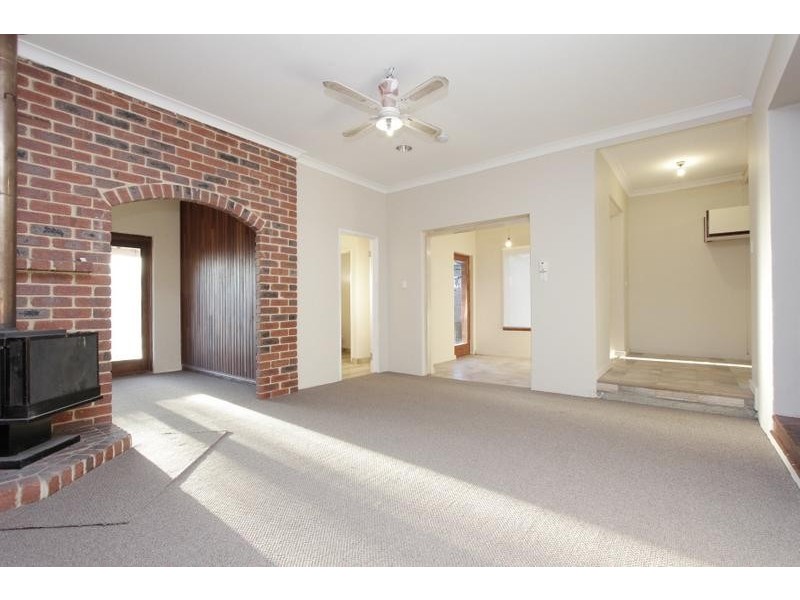 152 West Road, Bassendean WA 6054