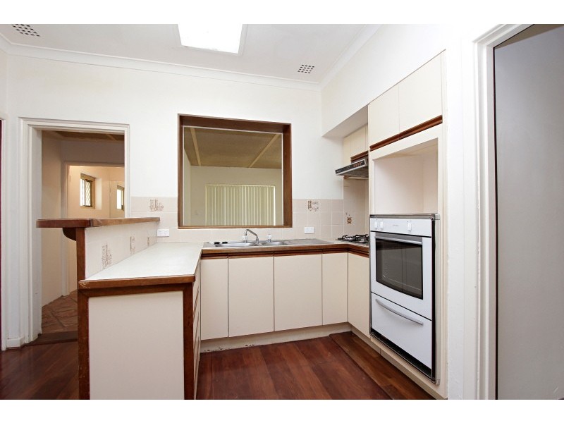 385 Coode Street, Dianella WA 6059