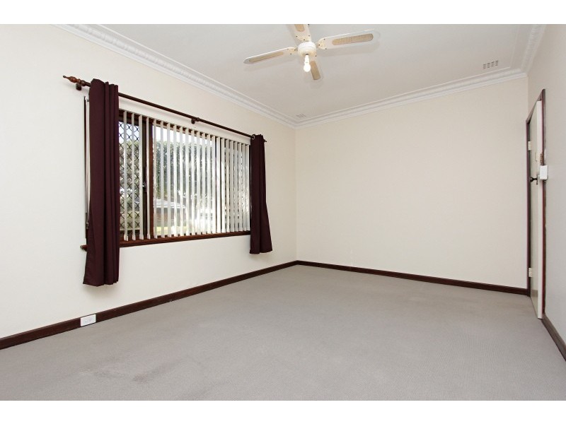 385 Coode Street, Dianella WA 6059