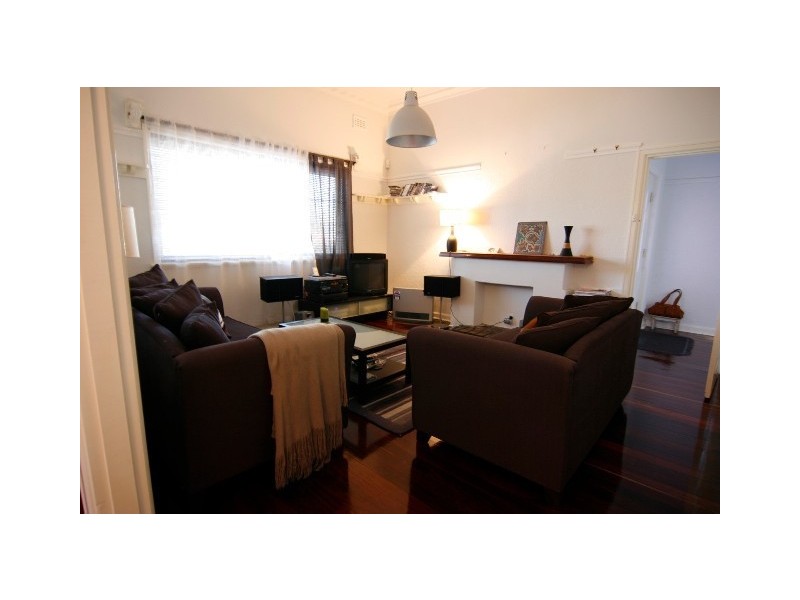 43 Crowther Street, Bayswater WA 6053