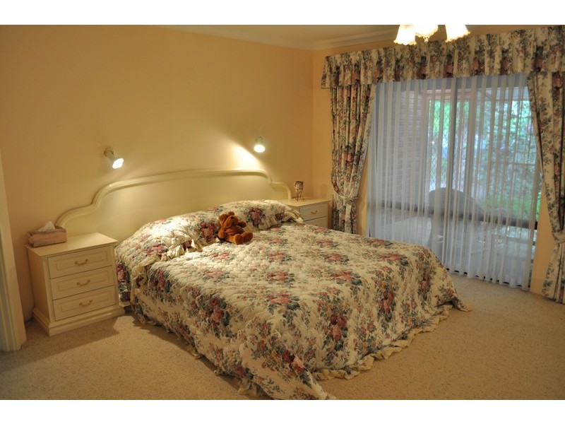 6 Cyclamen Court, Wanneroo WA 6065