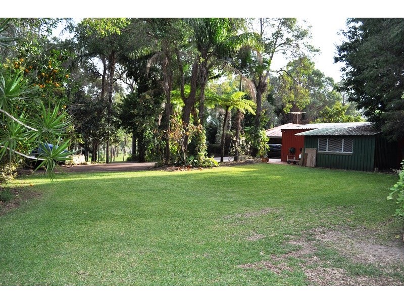 6 Cyclamen Court, Wanneroo WA 6065