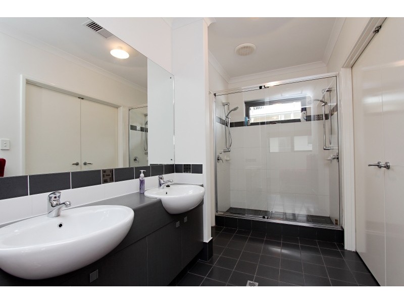 19 Centaur Circle, Woodbridge WA 6056